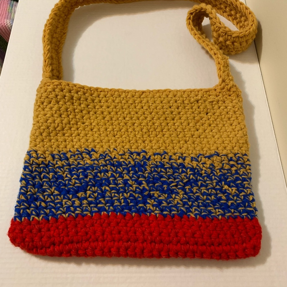 Crossbody Bag Handmade Crocheted - Picture 4 of 16